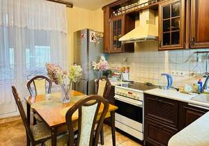 2-к квартира, вторичка, 64м2, 3/15 этаж