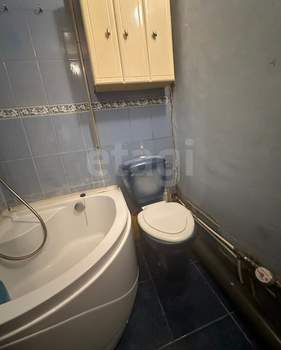2-к квартира, вторичка, 43м2, 4/5 этаж