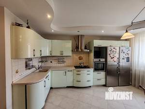 3-к квартира, вторичка, 102м2, 8/9 этаж