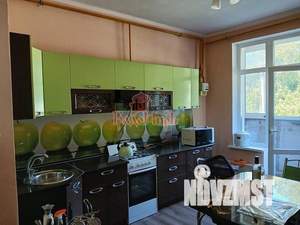 2-к квартира, вторичка, 81м2, 2/4 этаж