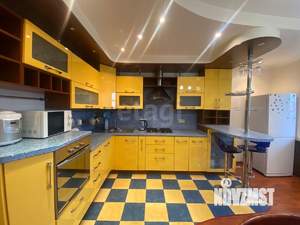 2-к квартира, вторичка, 73м2, 8/10 этаж