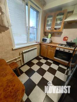 4-к квартира, вторичка, 68м2, 4/9 этаж