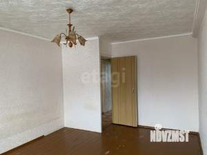 3-к квартира, вторичка, 58м2, 5/5 этаж