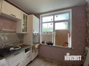 2-к квартира, вторичка, 45м2, 1/4 этаж