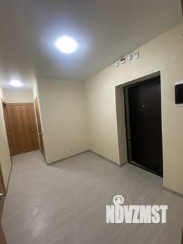 2-к квартира, вторичка, 58м2, 1/12 этаж