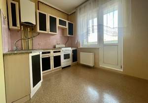 2-к квартира, вторичка, 50м2, 3/3 этаж