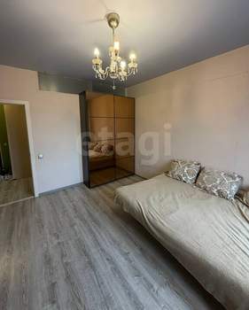 1-к квартира, вторичка, 42м2, 5/9 этаж