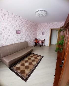 2-к квартира, вторичка, 72м2, 3/3 этаж