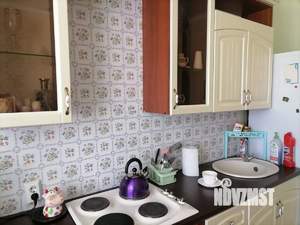 2-к квартира, вторичка, 60м2, 1/9 этаж