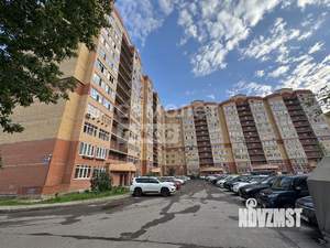 1-к квартира, вторичка, 64м2, 1/12 этаж