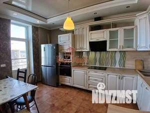 4-к квартира, вторичка, 136м2, 12/13 этаж