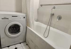 3-к квартира, вторичка, 70м2, 1/9 этаж