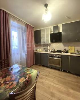 4-к квартира, вторичка, 74м2, 2/9 этаж