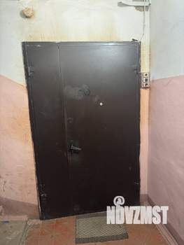 2-к квартира, вторичка, 45м2, 1/9 этаж