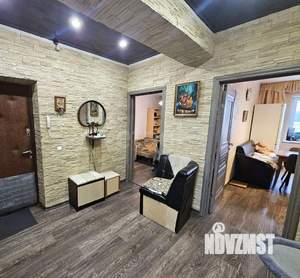 2-к квартира, вторичка, 58м2, 7/12 этаж