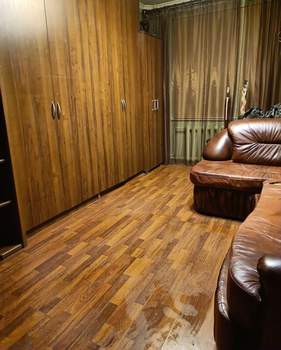 3-к квартира, вторичка, 70м2, 1/9 этаж