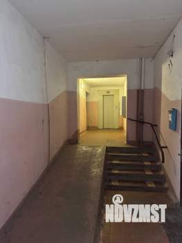2-к квартира, вторичка, 45м2, 1/9 этаж