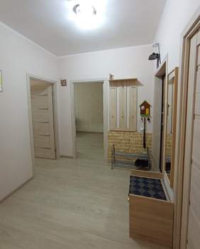 3-к квартира, вторичка, 70м2, 2/10 этаж