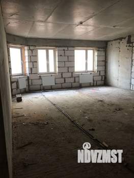 3-к квартира, вторичка, 68м2, 4/15 этаж