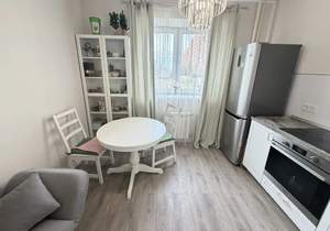 1-к квартира, вторичка, 46м2, 1/17 этаж