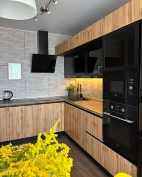 2-к квартира, вторичка, 65м2, 4/17 этаж