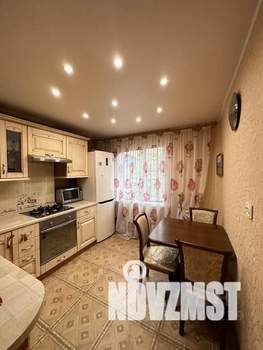 3-к квартира, вторичка, 81м2, 1/9 этаж