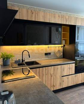 2-к квартира, вторичка, 65м2, 4/17 этаж