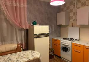 2-к квартира, вторичка, 49м2, 41/1 этаж