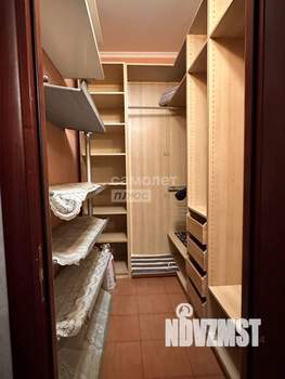 2-к квартира, вторичка, 61м2, 1/9 этаж