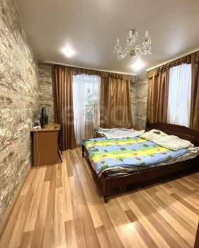 4-к квартира, вторичка, 74м2, 2/9 этаж