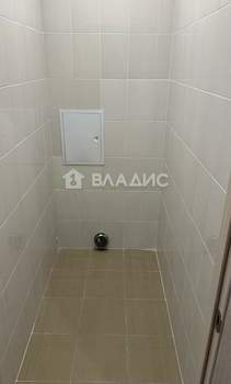 2-к квартира, вторичка, 64м2, 1/3 этаж