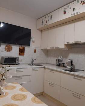 2-к квартира, вторичка, 63м2, 2/10 этаж