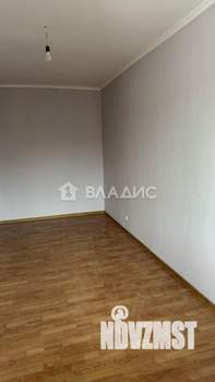 2-к квартира, вторичка, 64м2, 1/3 этаж