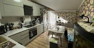 3-к квартира, вторичка, 82м2, 4/4 этаж