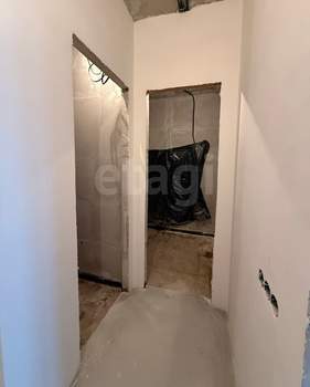 2-к квартира, вторичка, 70м2, 8/14 этаж