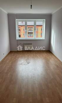 2-к квартира, вторичка, 64м2, 1/3 этаж