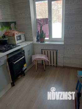 3-к квартира, вторичка, 59м2, 1/2 этаж