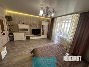 2-к квартира, вторичка, 68м2, 1/4 этаж