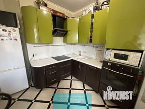 2-к квартира, вторичка, 65м2, 10/17 этаж