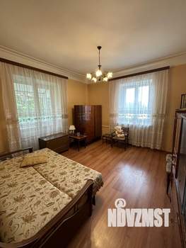 2-к квартира, вторичка, 64м2, 2/2 этаж