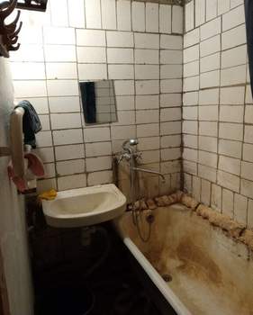 3-к квартира, вторичка, 59м2, 1/9 этаж