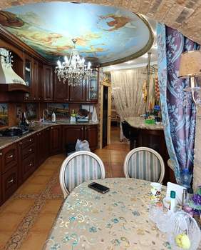 3-к квартира, вторичка, 96м2, 9/9 этаж