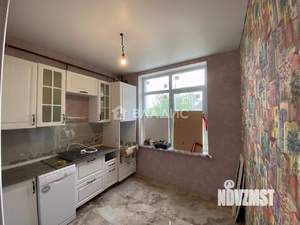 2-к квартира, вторичка, 45м2, 1/4 этаж