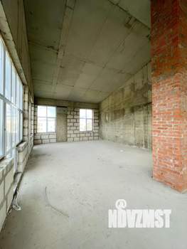 2-к квартира, вторичка, 134м2, 4/4 этаж