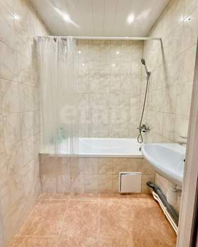 2-к квартира, вторичка, 74м2, 2/17 этаж