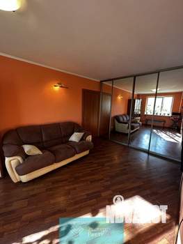 4-к квартира, вторичка, 70м2, 6/9 этаж