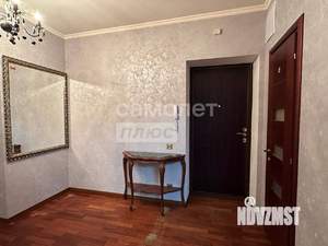 2-к квартира, вторичка, 61м2, 1/9 этаж