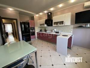 2-к квартира, вторичка, 67м2, 8/17 этаж
