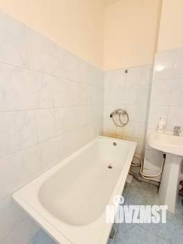 2-к квартира, вторичка, 57м2, 9/17 этаж