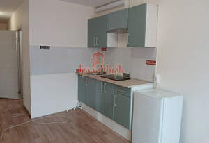 2-к квартира, вторичка, 53м2, 3/3 этаж